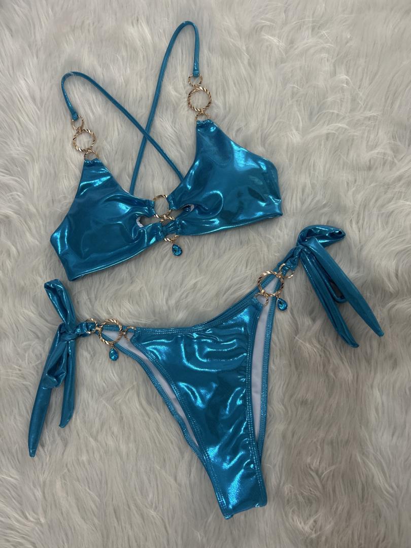 Metal ring hanging diamond bikini