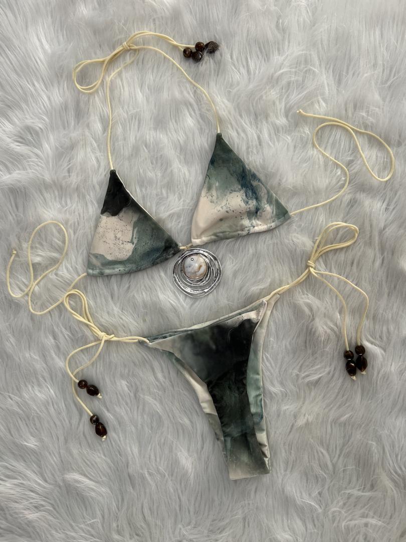 Bikini two-piece swimsuit set