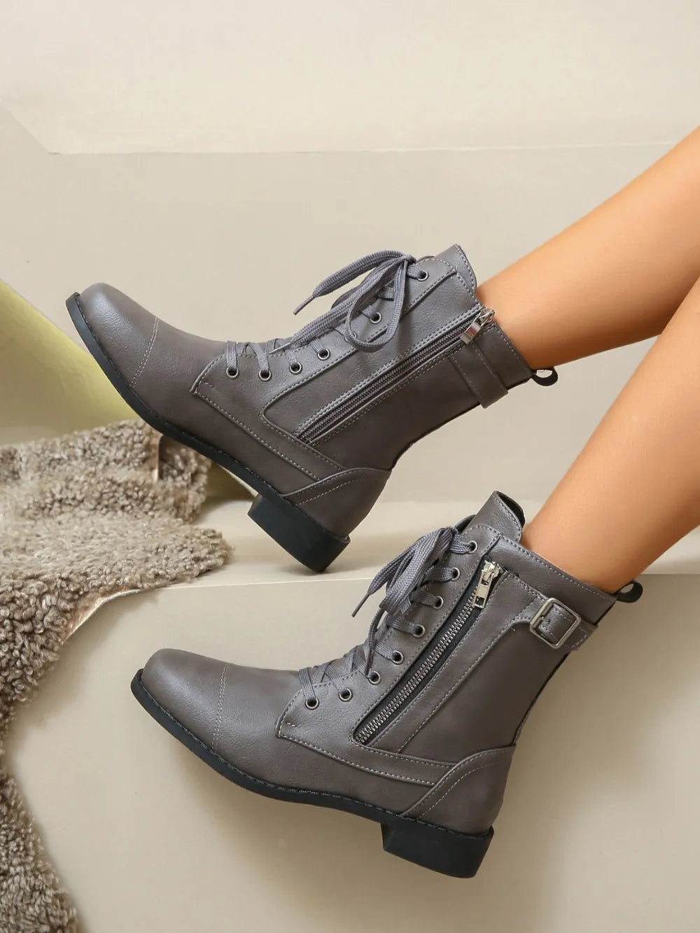 Boot Lover Leather : Lace-Up Boots