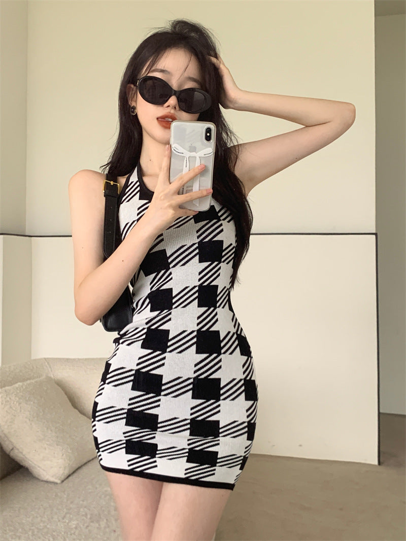 Ladies' Design Sensation Small Age-reducing Slim Fit Short Halter Dress