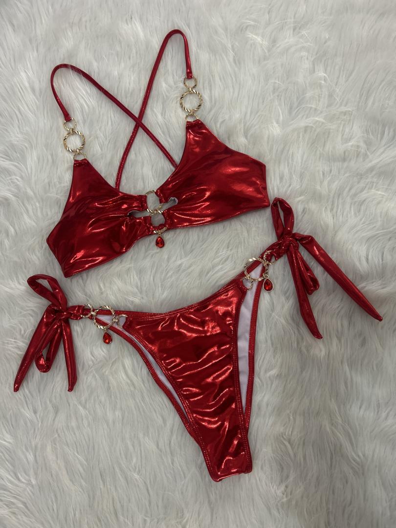 Metal ring hanging diamond bikini
