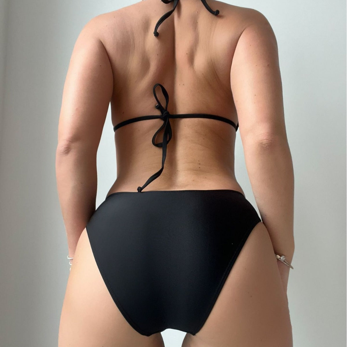 Solid color one-piece bikini swimsuit